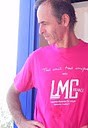 Jean Jacques GOLDMAN arbore le t shirt de l'association LMC France
