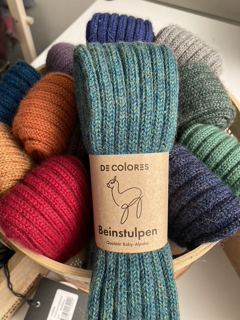 Beinstulpen von De Colores CHF 43.-