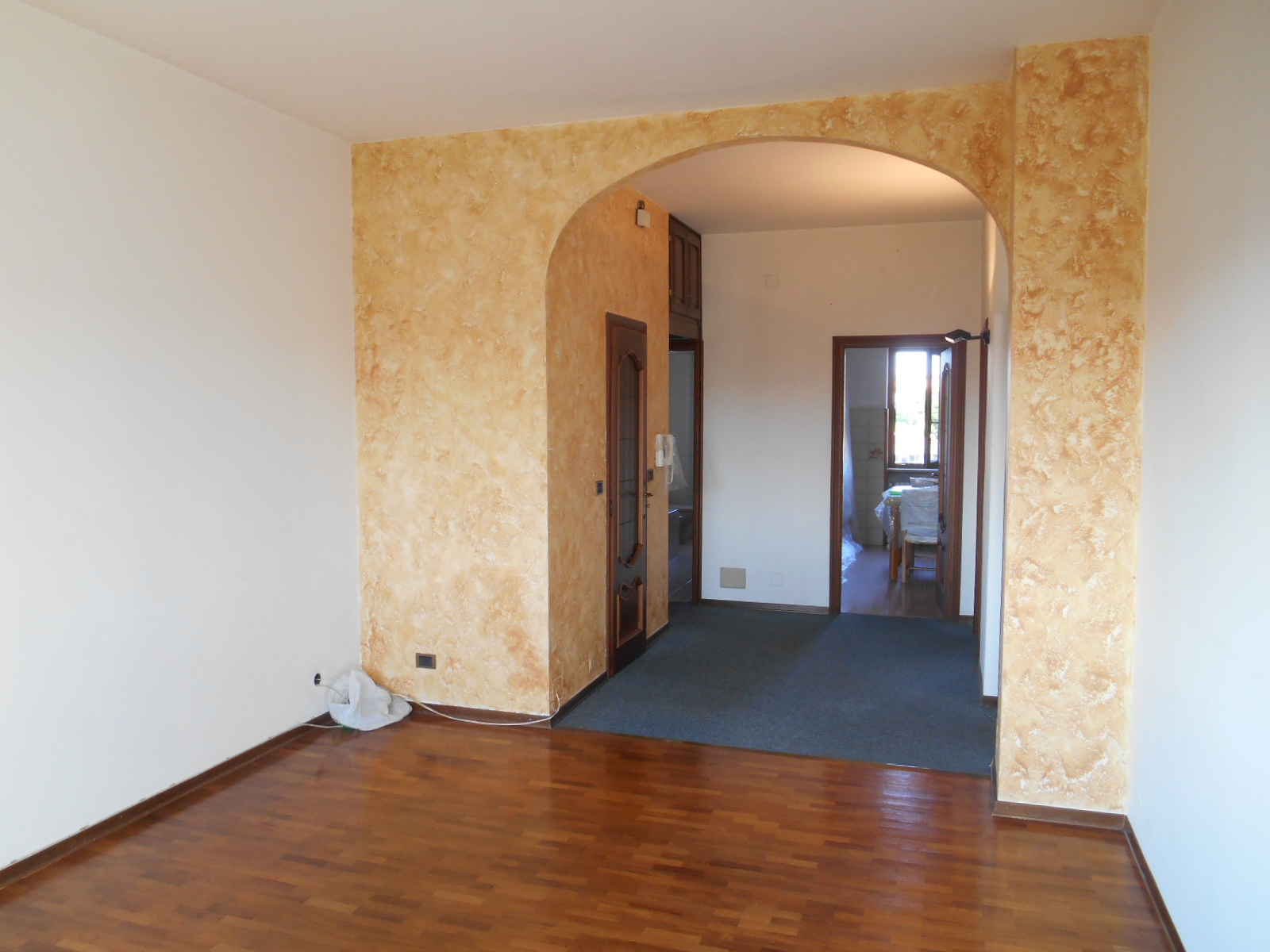 TORINO, CORSO PESCHIERA n. 303. ALLOGGIO PANORAMICO
