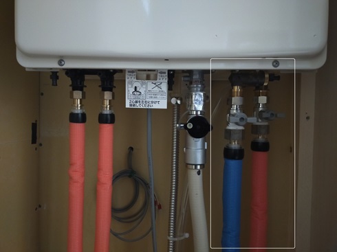 給湯器まわりの配管に16Aを使用する、間違いない施工のいざなみ宅建。
