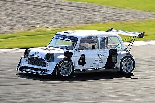 Mini Quattro