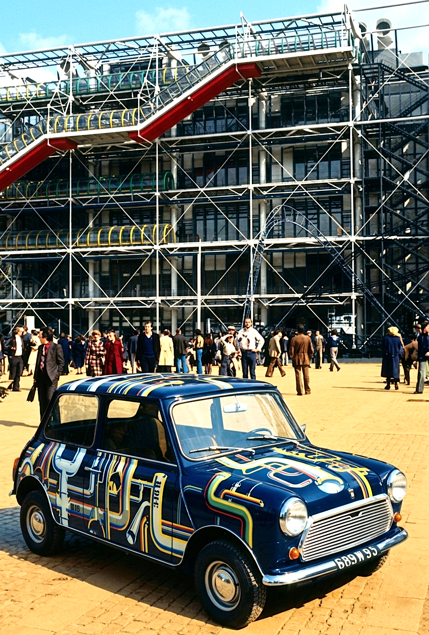 Mini Art by Centre Pompidou in Paris