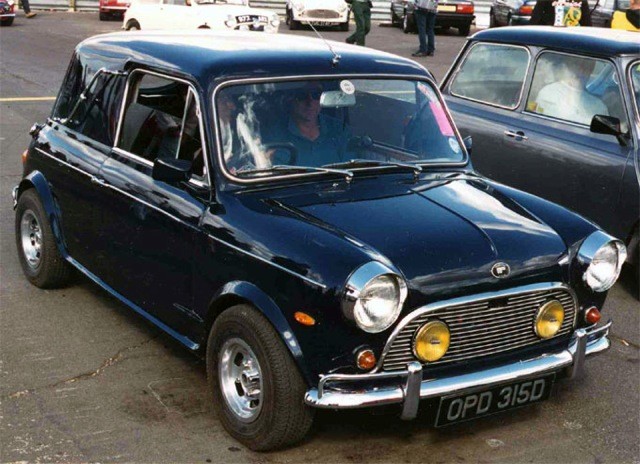 Wood & Pickett Mini