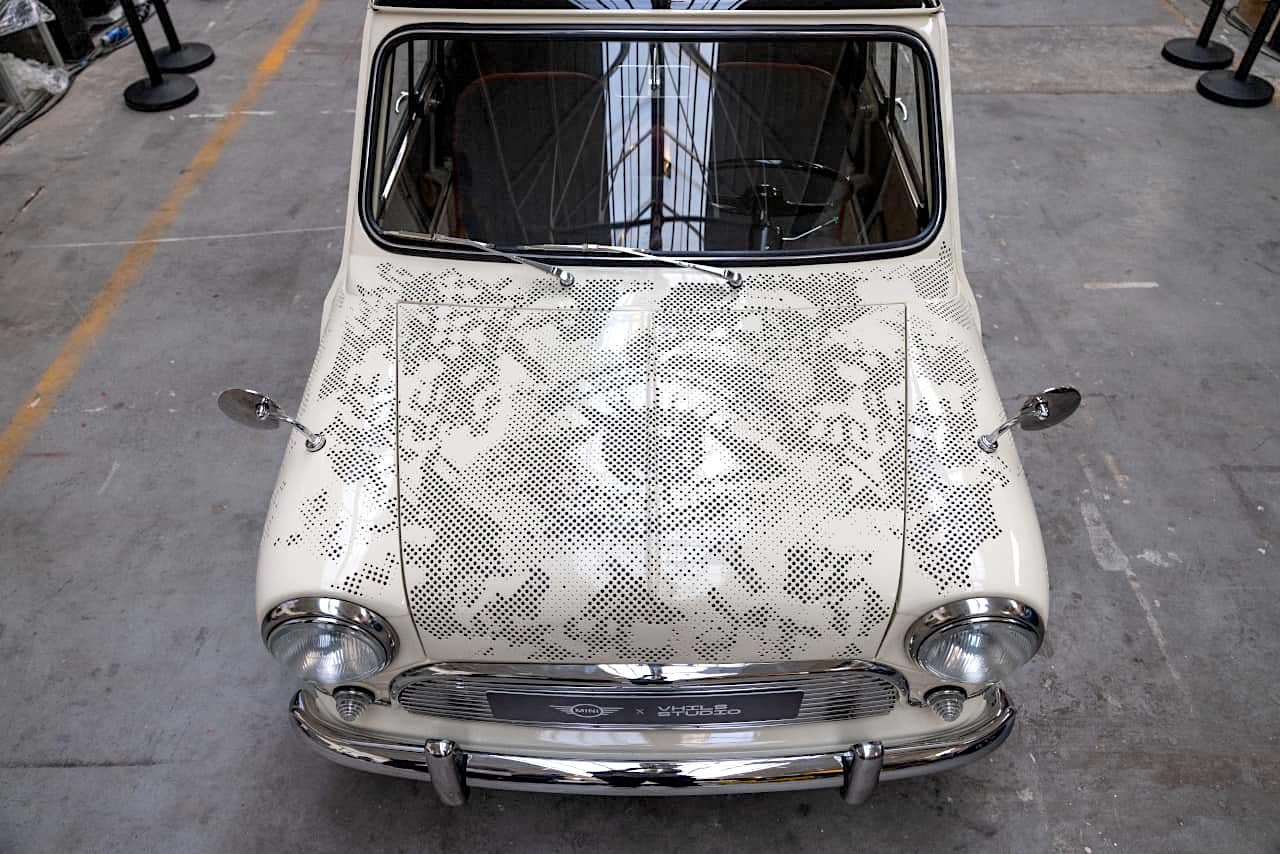 Mini Art by Vhils