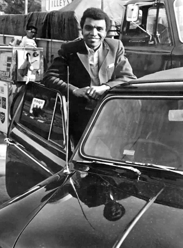 Kenny Lynch