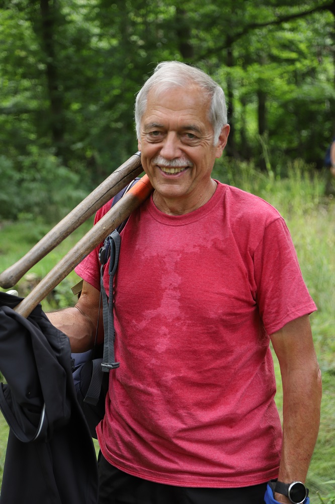 Den Schweiß seiner Arbeit findet Roland Rabin wie viele andere auf seinem T-Shirt.