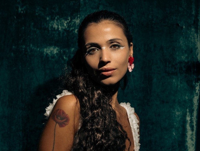 Intervista a Moà, artista che unisce jazz e poesia