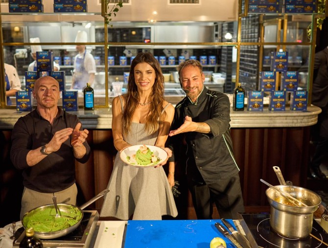 De Cecco lancia la pasta High Protein con ambassador Elisabetta Canalis