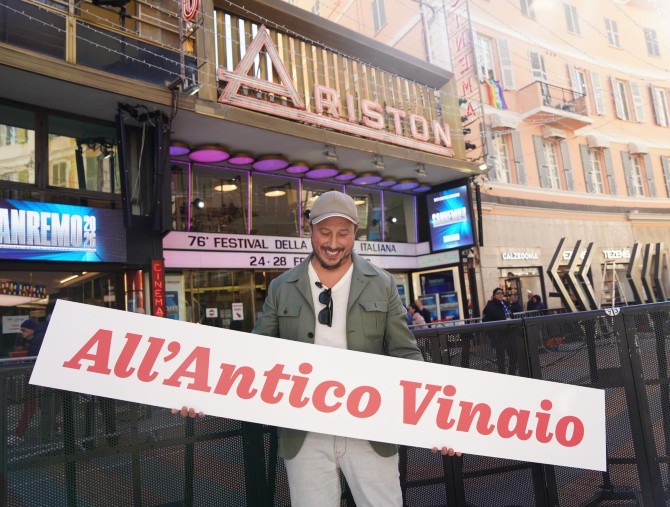 Sanremo 2026: All'Antico Vinaio apre temporary store per il Festival
