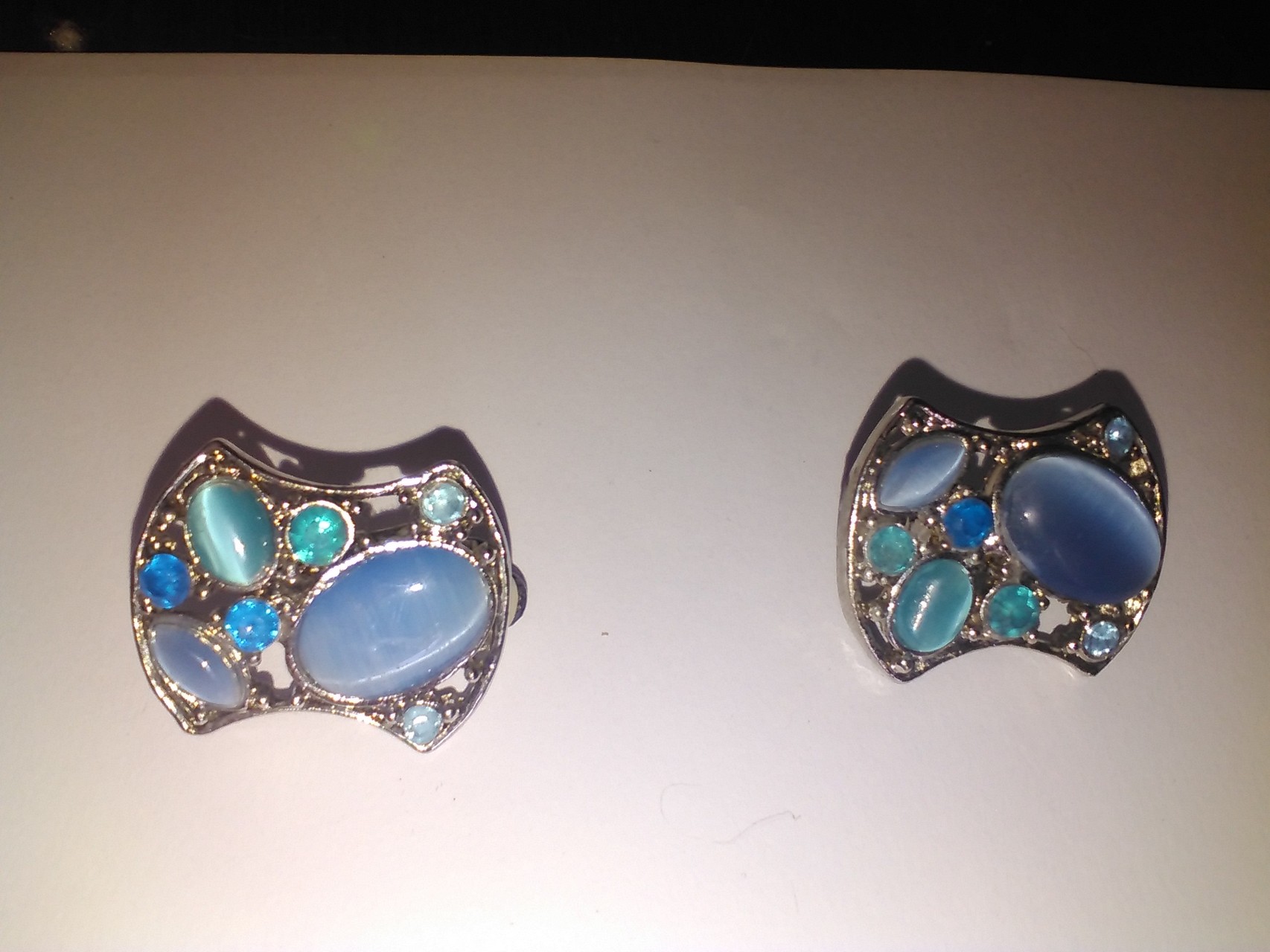 boucles d'oreilles bleu/ clip