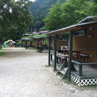 トレーラーハウス