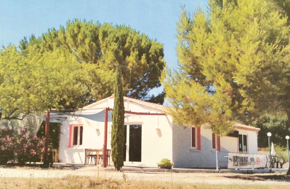 Extérieur restaurant avant relooking