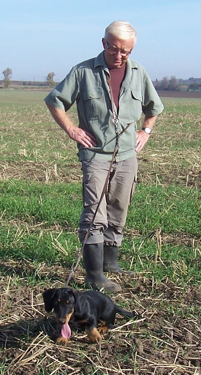 Schnupperkurs für Neumitglieder  Lothar Kusian mit Menzel vom Calvörder Land ist heute Gast bei der Prüfung