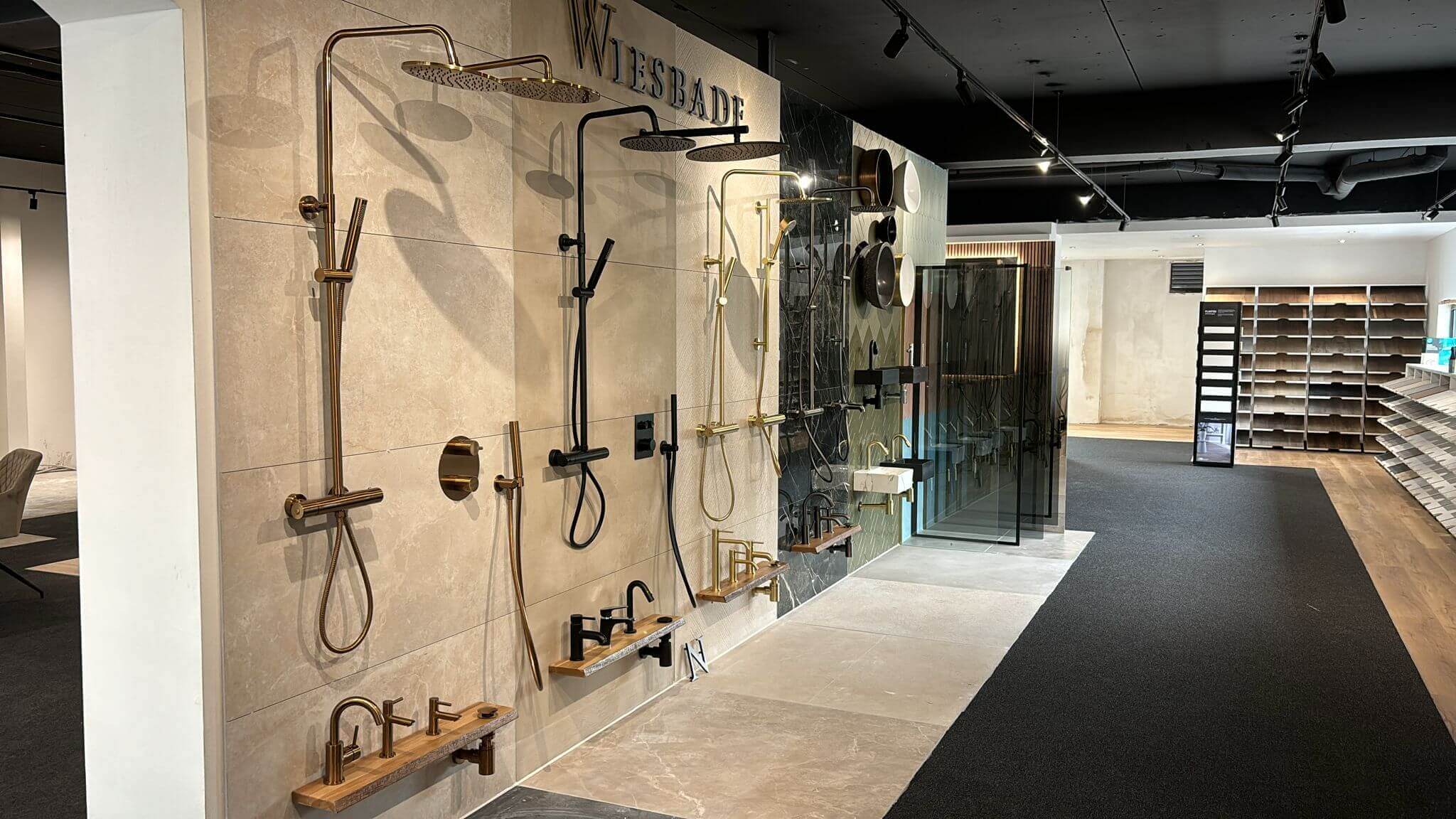 complete-badkamer-met-montage-badkamerwinkel-badkamer-verbouwen-renoveren-badkamers-15