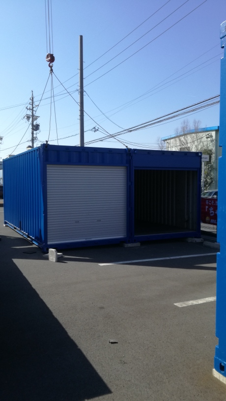 岐阜県大垣市 コンテナの移設&塗装設置