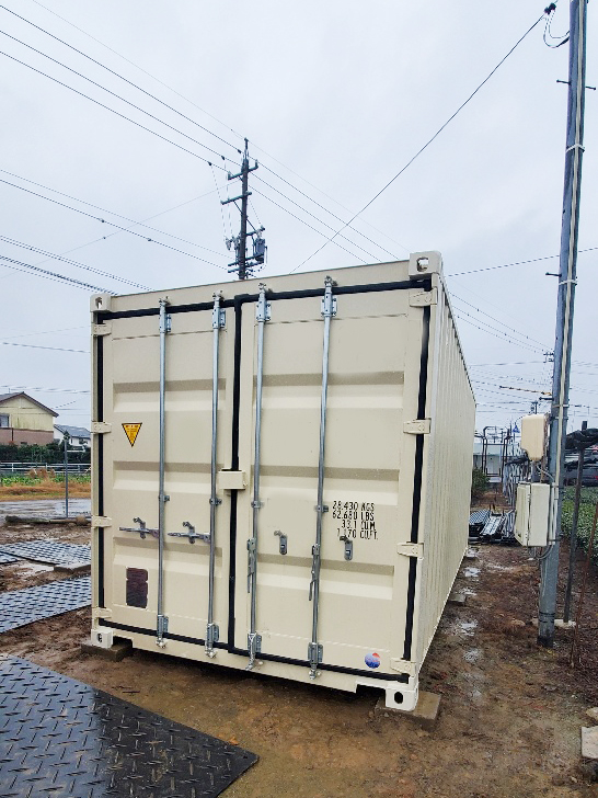 愛知県西尾市 NEWVANコンテナ20ft設置