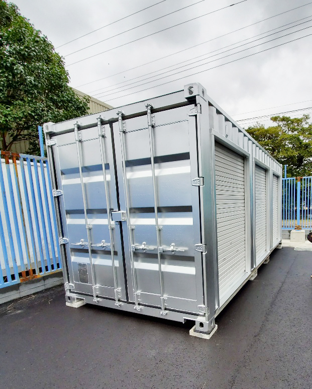 千葉県袖ケ浦市 NEWVANコンテナ20ft 3シャッター改造シルバー塗装設置