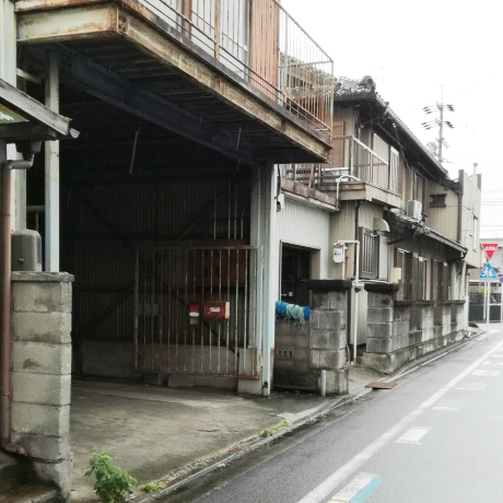 愛知県東海市 中古ミニコンテナ設置