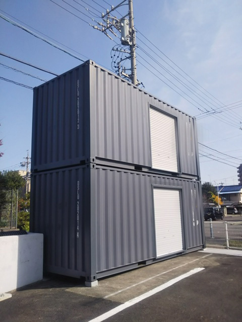 愛知県春日井市 NEWVANコンテナ20ftグレー2段積み納品