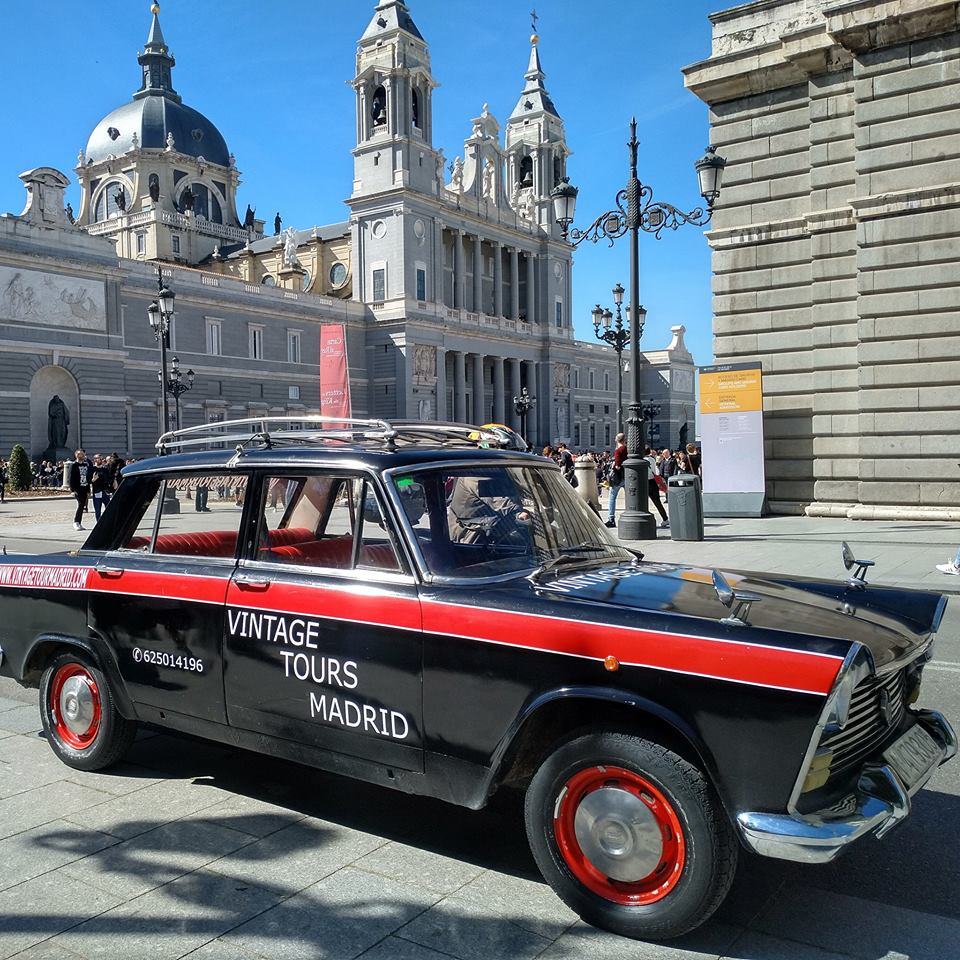 Tour Seat 1500 taxi Madrid Vintage Tour Madrid