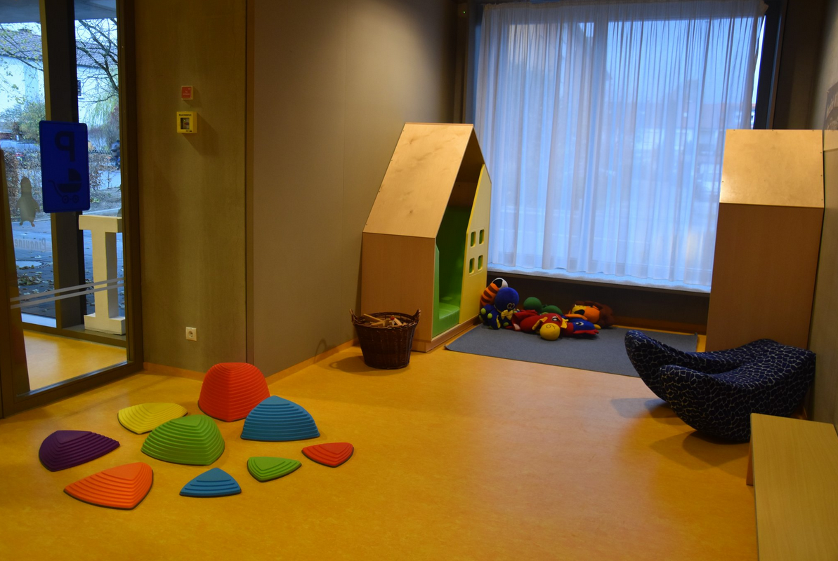 Spielbereich im Gang