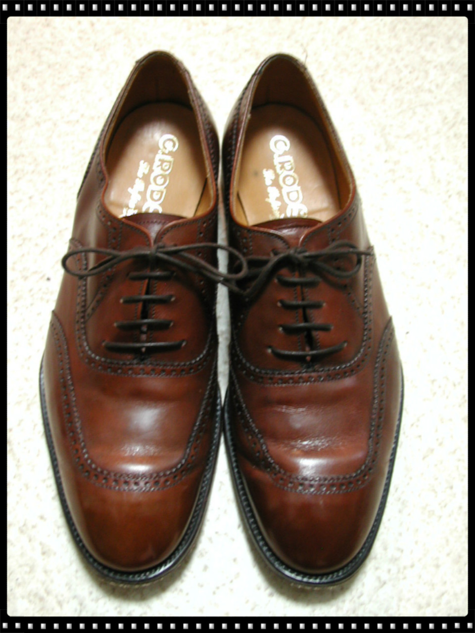 英国製　ジョン スペンサー スエード靴 コラム『私と世界の靴vol.4～ジョン・スペンサー（英）』 - BROSENT in