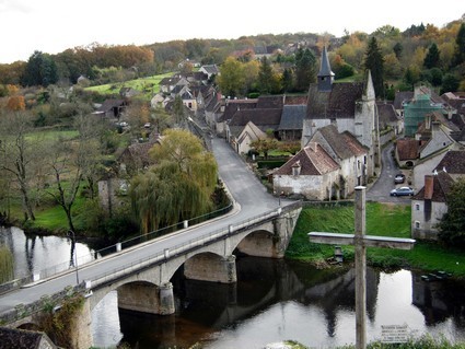 Angles-sur-l'Anglin le pont