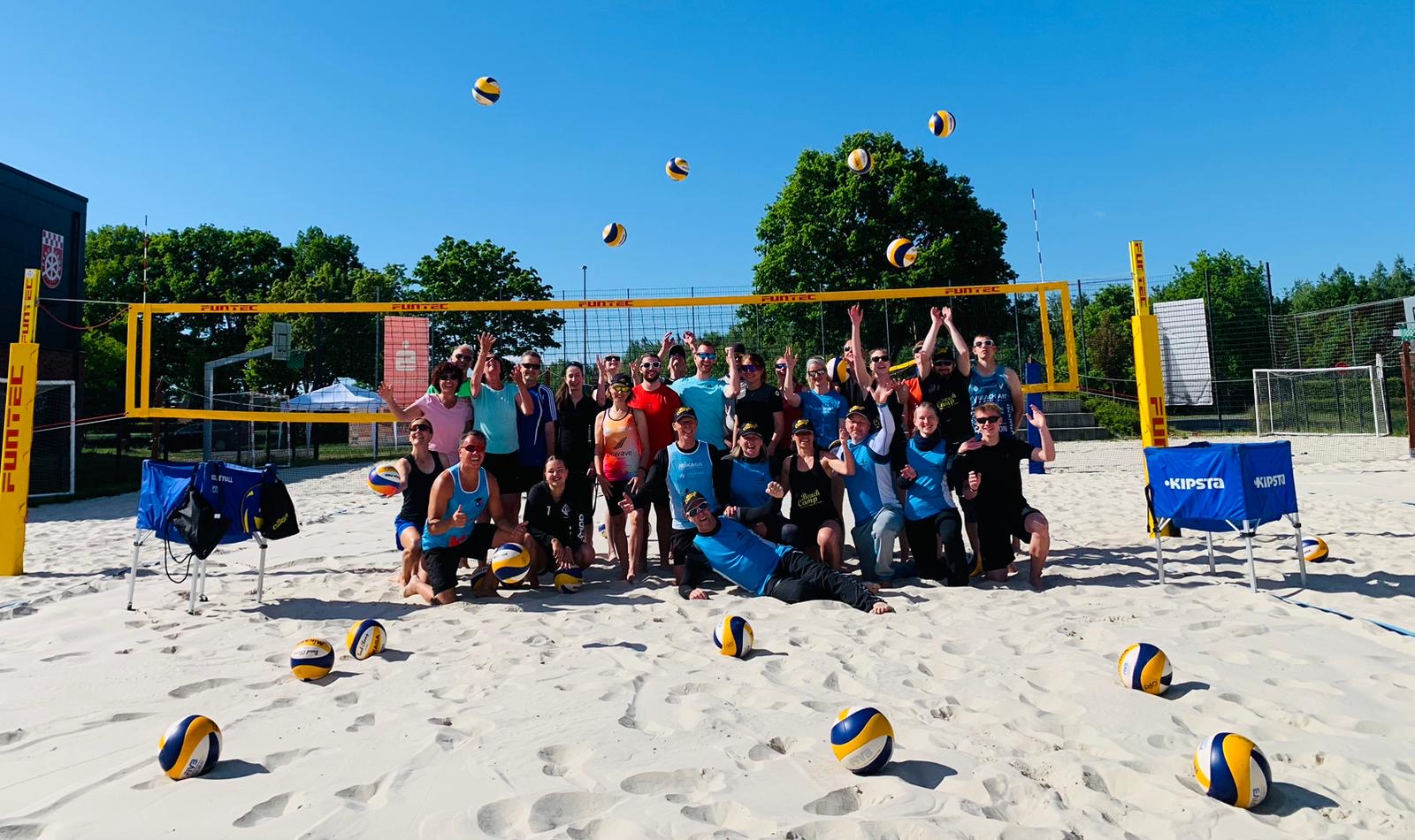 Perfekte Bedingungen und glückliche TeilnehmerInnen beim 5. Brinkumer Beachvolleyball-Camp