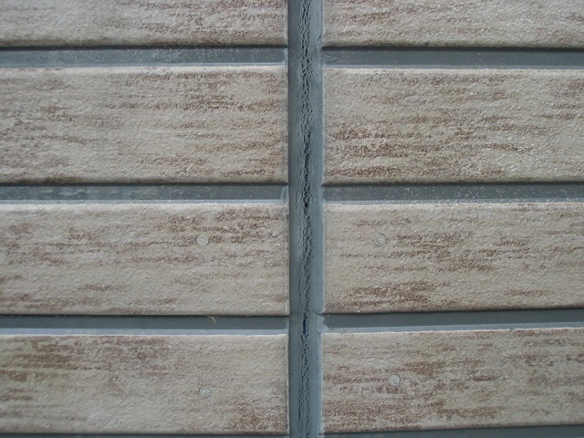 劣化したシーリング