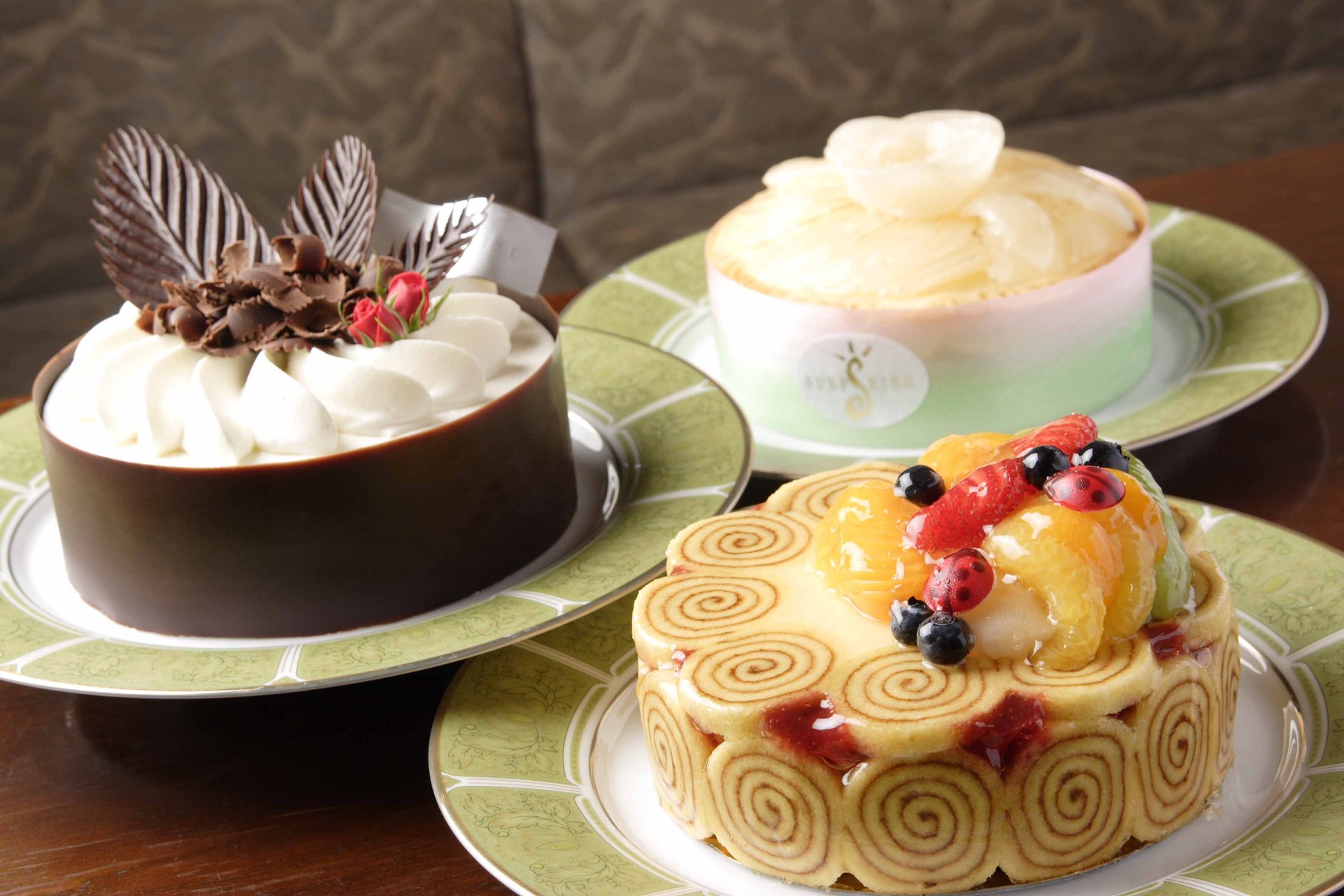 バースデーケーキ Surprise1990 ページ