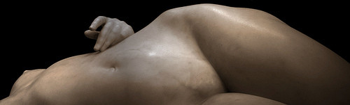Alexandre Schoenewerk : La jeune Tarentine. 1871. marbre femme nue allongée (détail)мраморную скульптуру обнаженной женщины, лежащей подробнее.nouveausculpteur.
