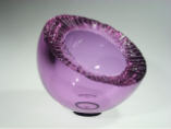 Yves Braun, halbkugelige Schale auf Gumnmiring, Studioglas, glassart, l´art du verre, skulpturen