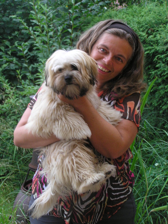 ... wau ... meine Hunde-Omi ist auch da ... cool ... 6,5 Mo