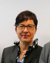 Stadtbücherei Direktorin Sabine Homilius © novisopix / Klaus Leitzbach