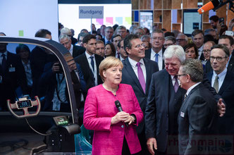 Kanzlerin Merkel auf der IAA 2017 © frankfurtmedien.de / Friedhelm Herr