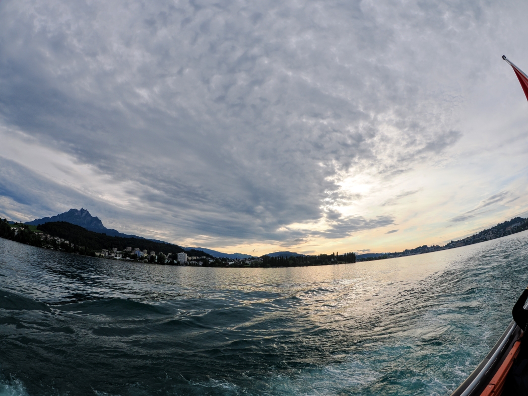 Fischaugobjektiv Vierwaldstättersee 