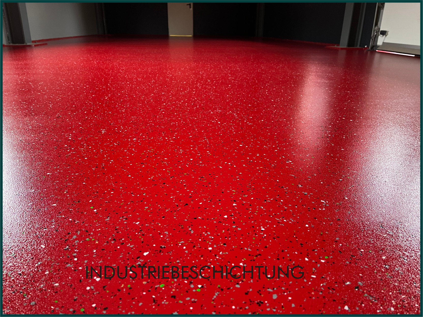 Flexibilisierte Epoxidharzbeschichtung mit Colorflocken