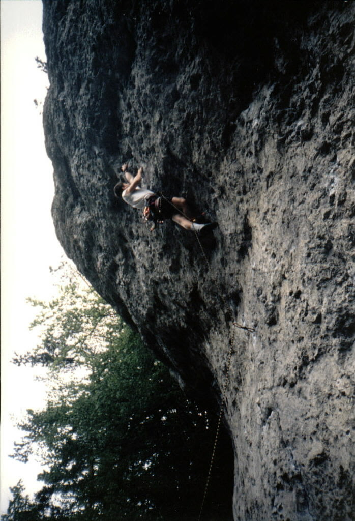 Frankenjura_Fritz Kasparek Ged. Weg_8+_MItte 90er. Foto: Michael Leibfried