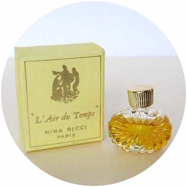 FLACON RAYONNANT AVEC SA BOÎTE - PARFUM