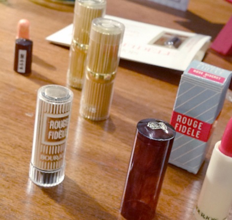 BOURJOIS - LES ROUGES A LEVRES : 150 ANS D'EXISTENCE