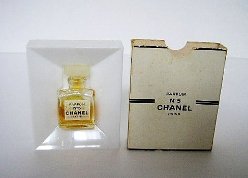 N° 5 - PARFUM  : UNE DES PREMIERES MINIATURES SORTIES POUR N° 5