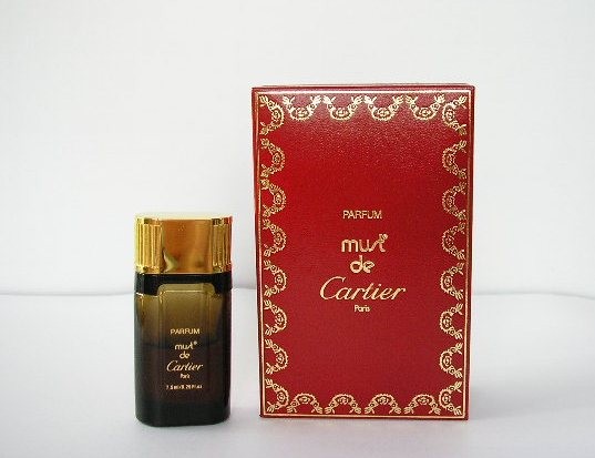 MUST - PARFUM 7,5 ML - DANS ECRIN ROUGE ET OR
