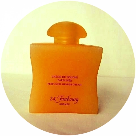 CREME DE DOUCHE PARFUMEE