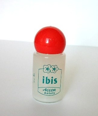 GEL CORPS POUR BAIN ET DOUCHE, ECHANTILLONS CREE POUR LES HÔTELS IBIS