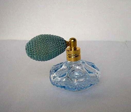 PETIT VAPORISATEUR DE SAC BLEU CIEL, A POIRE