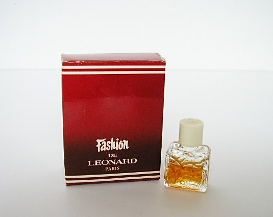 FASHION - PARFUM 1 ML - PETITE MINIATUE AVEC BOUCHON BLANC PLASTIQUE