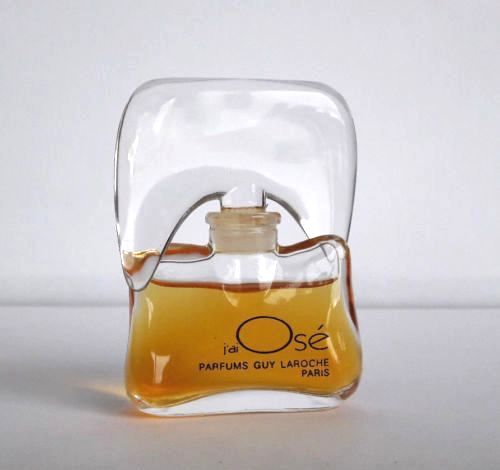 J'AI OSE : FLACON 1 ère TAILLEE AVEC PARFUM - BOUCHON EN VERRE