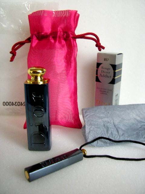 LIGNE DIOR ADDICT : ROUGE A LEVRES MINIATURES, PENDENTIF & ECHANTILLON 