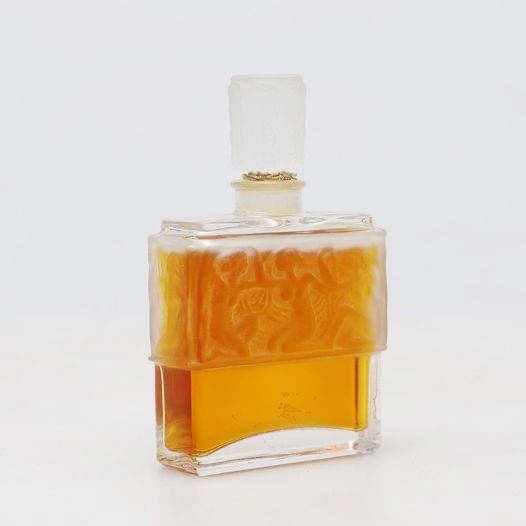 MOLINARD - MINIATURE EN VERRE SATINE, CREATION LALIQUE