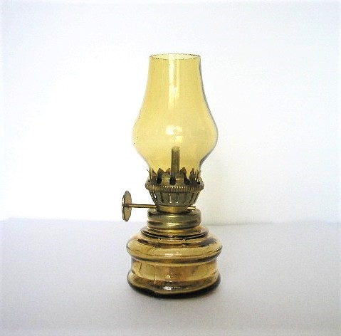 KODY - AUTRE MODELE DE LAMPE AYANT CONTENU DU PARFUM : VERRE JAUNE